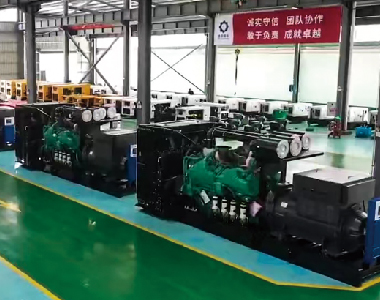 欧洲出口项目(进口康明斯配公海彩船66007台1800KW10.5KV高压发电机)